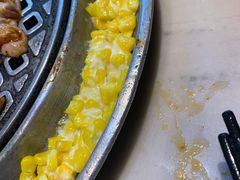 烤盘内的芝士玉米-韩宫宴烤肉·料理(苏州中心店)