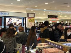 -关西国际机场直营免税店
