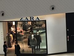 -ZARA(红谷滩万达店)