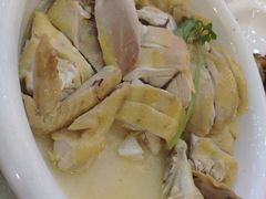 -东豪园林海鲜酒家(南港路辅路店)