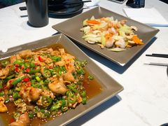 -本来精品川菜(嘉里中心店)