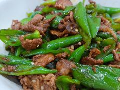 辣椒炒肉饭-和记粉馆(湘春路店)