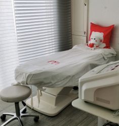 -咪咪比基尼脱毛专业店