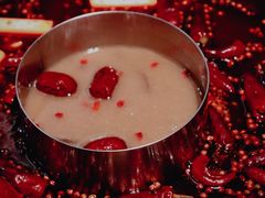 菌汤牛油鸳鸯锅-哇哇叫