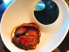 上海熏鱼-老正兴菜馆(福州路店)