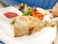-MOO Beef Cafe