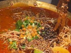 -张翻越·川渝冒菜·武汉黑鸭煲(城北万象城店)