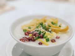 荔湾艇仔粥-赏点粤式点心(广州塔店)