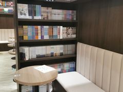 -钟书阁(群光广场店)