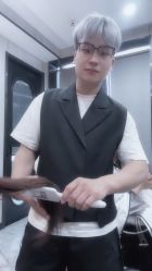 -TOP HAIR SALON