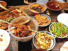 凉拌香菜头-盟重烧烤(东瓜山创始店)