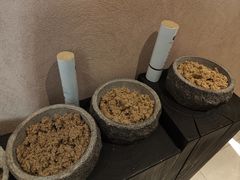 -灸春堂·艾灸·痛症·整脊连锁(之江银泰店)