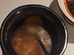 -八府香鸭·啫啫煲(华山路店)