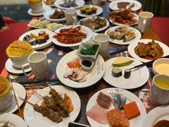 -四海一家自助餐(益田假日广场店)