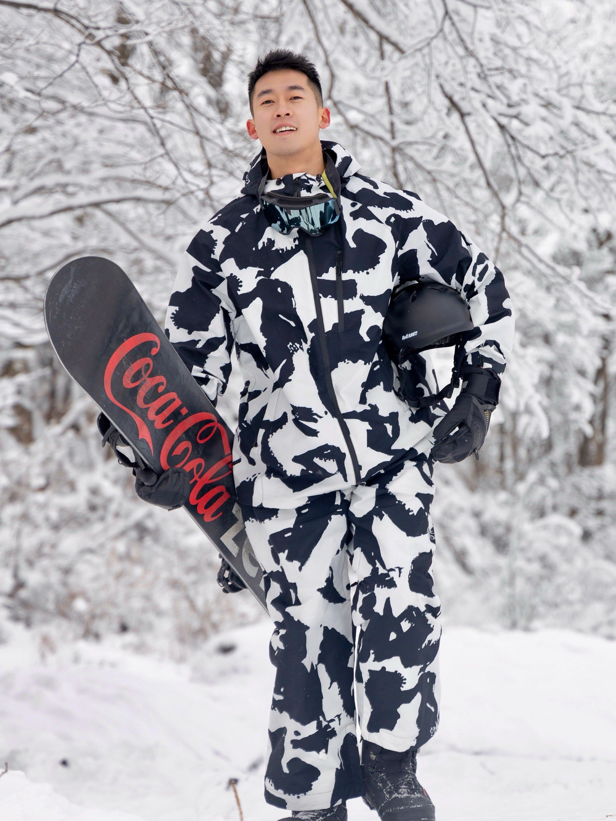 n跟小伙伴约好再冲松花湖开板9299
新修的山顶雪松景区正巧赶