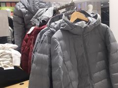 -优衣库(上海正大广场店)