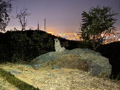 -鬼笑石后山停车场