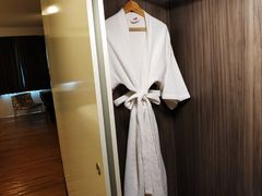 -西隆翠妮提酒店