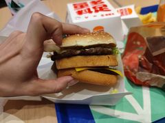-汉堡王(大连柏威年餐厅店)