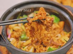 酸姜啫肥牛-大嫂镬仔·焖鸡煲·啫啫煲(逢源路店)
