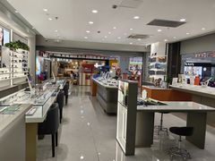 -镜客眼镜(浦江欢乐颂店)