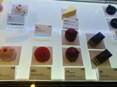 -Fridi Patisserie Cafe