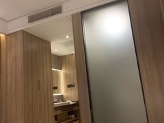 -上海外滩老码头亚朵酒店