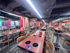 -四囍码头海鲜烧烤自助火锅(外滩南京东路悦荟广场店)