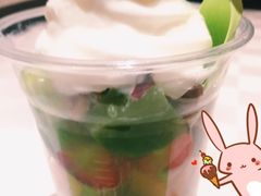 -三佰瑞冻酸奶(凯德MALL店)