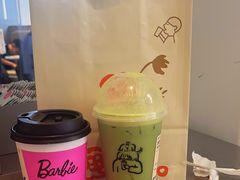 -喜茶(迪士尼小镇·平行宇宙店)