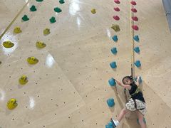 -ROCKPLUS攀岩馆(环宇城店)