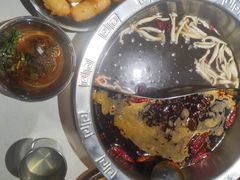 -憨铁匠老火锅(龙岗万科里店)