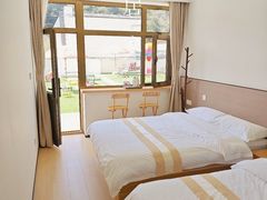-何适山庄·团餐住宿(水长城P2停车场店)