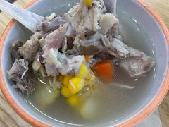 -瑞霖·隆江猪脚饭