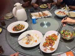 -谷丽羊肉串·新疆鲜货烧烤馆·清真·夜宵(长沙首店)