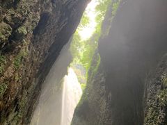 -龙水峡地缝景区
