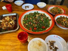 -兔槽江湖菜·重庆璧山兔(水围店)