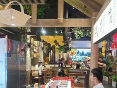 -野山舂·贵州现舂酸汤牛肉(东山店)