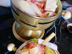 -小天鹅戴斯酒店鲸鲨百汇创作料理