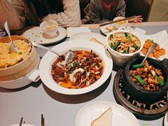 -桂满陇·手作小笼包&江南叫花鸡(中山公园店)