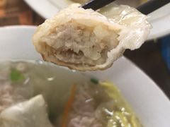 -长人馄饨铺(解放街店)