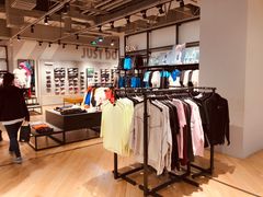 -NIKE(朝阳合生汇店)