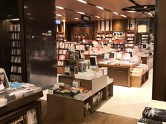 -诚品(信义店)