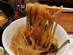 -万记麻辣烫国展总店