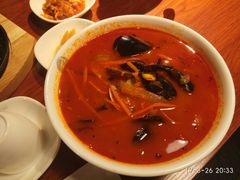 -军硕烤肉·部队火锅(二七万达店)