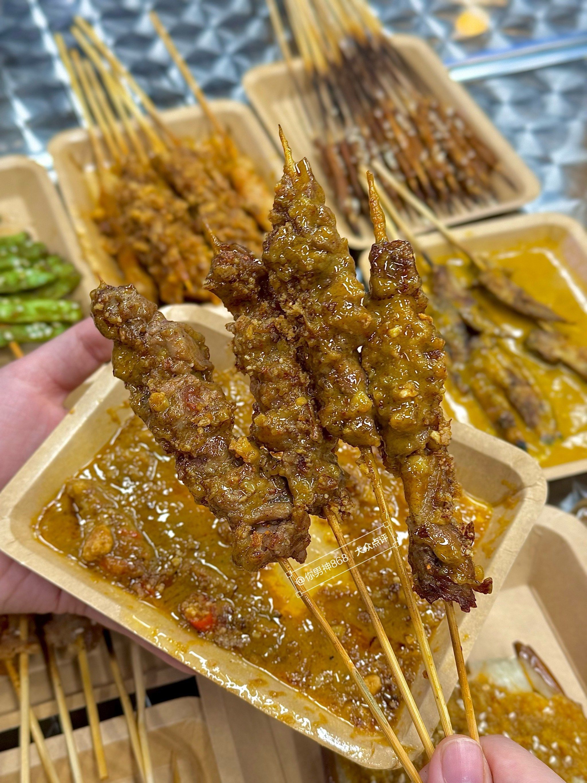 新加坡美食攻略必吃小吃有哪些？排行榜前十名推荐，值得闭眼冲