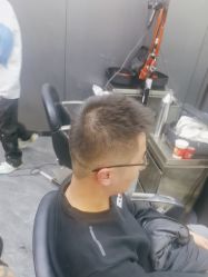 -米可造型烫发染发