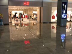 -H&M(星河城店)