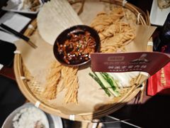 -魏铭鱼头捞饭(晋阳路店)