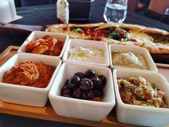 冷盘拼盘-Efes Turkish & Mediterranean Cuisine 艾菲斯餐厅(陆家嘴店)